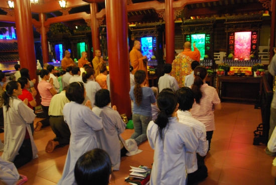 TPHCM: Chùa Viên Giác tổ chức khai kinh Địa Tạng
