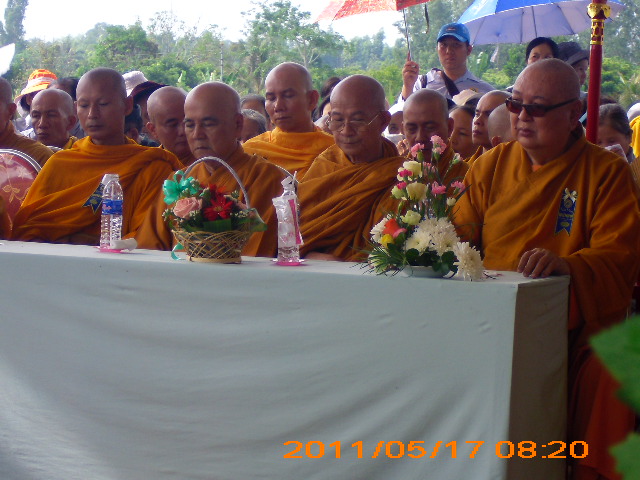 Chùm ảnh: Đại lễ Phật đản 2011 - PL. 2555 tại tỉnh Vĩnh Long
