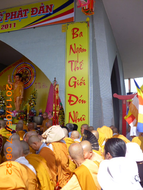 Chùm ảnh: Đại lễ Phật đản 2011 - PL. 2555 tại tỉnh Vĩnh Long