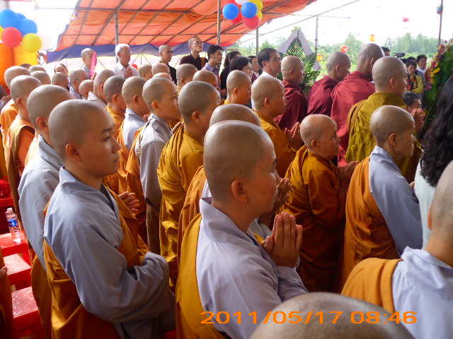 Chùm ảnh: Đại lễ Phật đản 2011 - PL. 2555 tại tỉnh Vĩnh Long