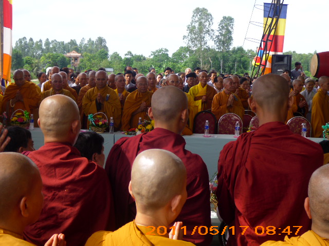 Chùm ảnh: Đại lễ Phật đản 2011 - PL. 2555 tại tỉnh Vĩnh Long