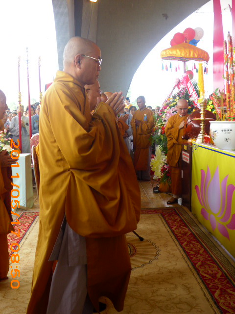 Chùm ảnh: Đại lễ Phật đản 2011 - PL. 2555 tại tỉnh Vĩnh Long