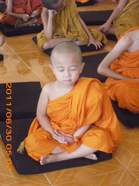 Phóng sự ảnh: Khóa tu xuất gia gieo duyên lần thứ 3 - 2011 tại thiền viện Phước Sơn - Đồng Nai
