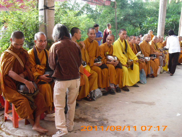 Ký sự nhanh: Đại lễ Vu Lan và trao tặng kỷ lục tại thiền viện Phước Sơn - Đồng Nai