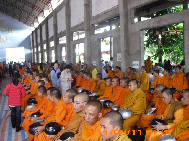 Ký sự nhanh: Đại lễ Vu Lan và trao tặng kỷ lục tại thiền viện Phước Sơn - Đồng Nai