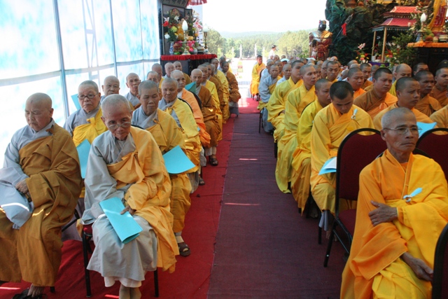 Huế: Trung ương Giáo hội tưởng niệm và cầu siêu anh linh liệt sĩ tại Thiền viện Hương Vân
