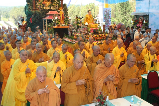 Huế: Trung ương Giáo hội tưởng niệm và cầu siêu anh linh liệt sĩ tại Thiền viện Hương Vân