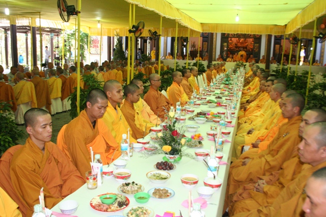 Huế: Trung ương Giáo hội tưởng niệm và cầu siêu anh linh liệt sĩ tại Thiền viện Hương Vân