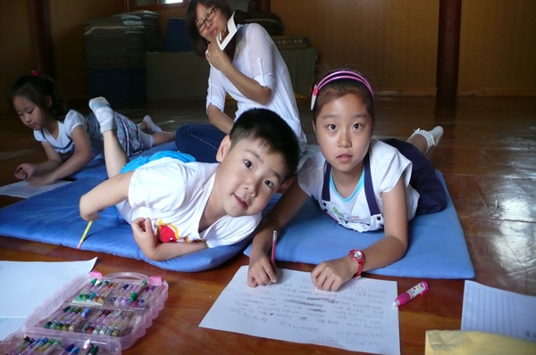 Hình ảnh sinh hoạt Hè tại Tổ đình Hải Ấn, Hàn Quốc