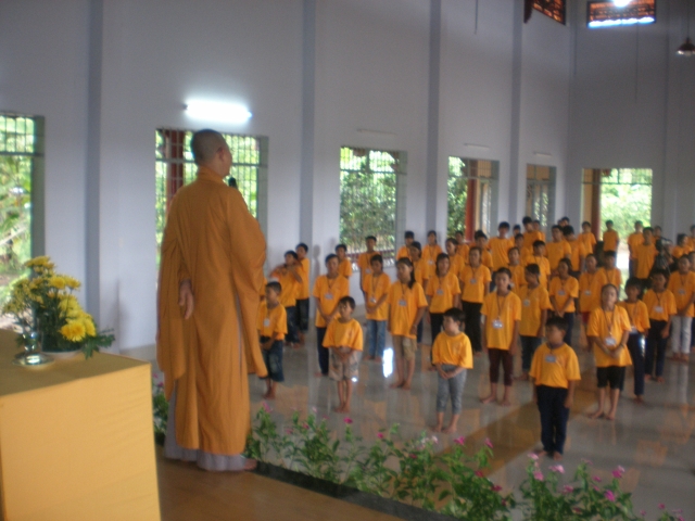Chùm ảnh khóa tu mùa hè 2011 tại chùa Vĩnh Hưng - Long An