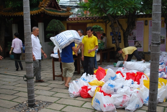 TPHCM: Chùa Viên Giác tổ chức khai kinh Địa Tạng