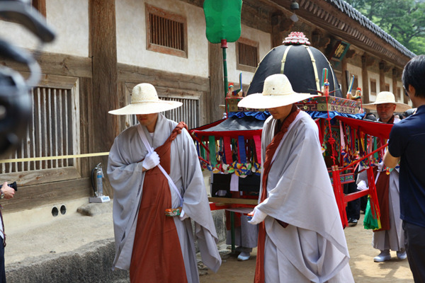 Tam Tạng Kinh Korea - Pháp Hội