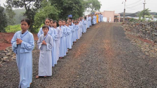 Chùm ảnh: Ngày tu thứ ba trên vùng Cao nguyên