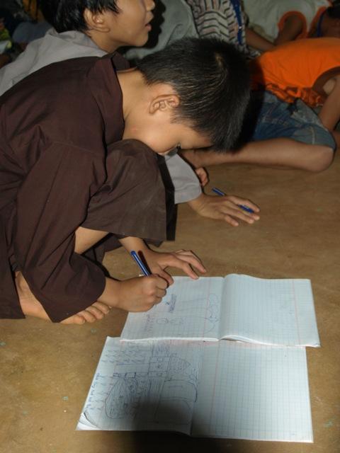Chùm ảnh: Ngày tu thứ ba trên vùng Cao nguyên