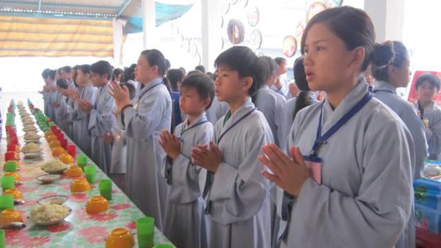 Chùm ảnh: Ngày tu thứ ba trên vùng Cao nguyên