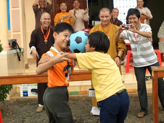 Chùm ảnh: Ngày tu thứ ba trên vùng Cao nguyên