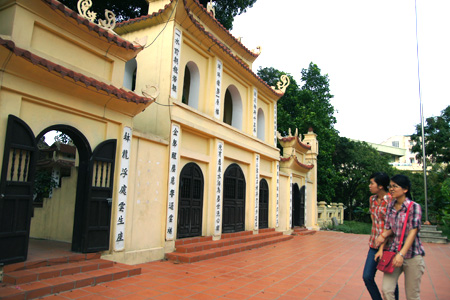 Chứng tích văn hóa Thăng Long ở chùa Thánh