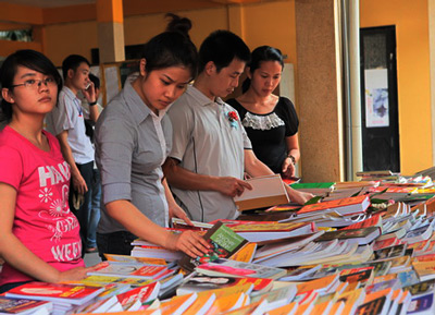 Lễ chùa ngày rằm