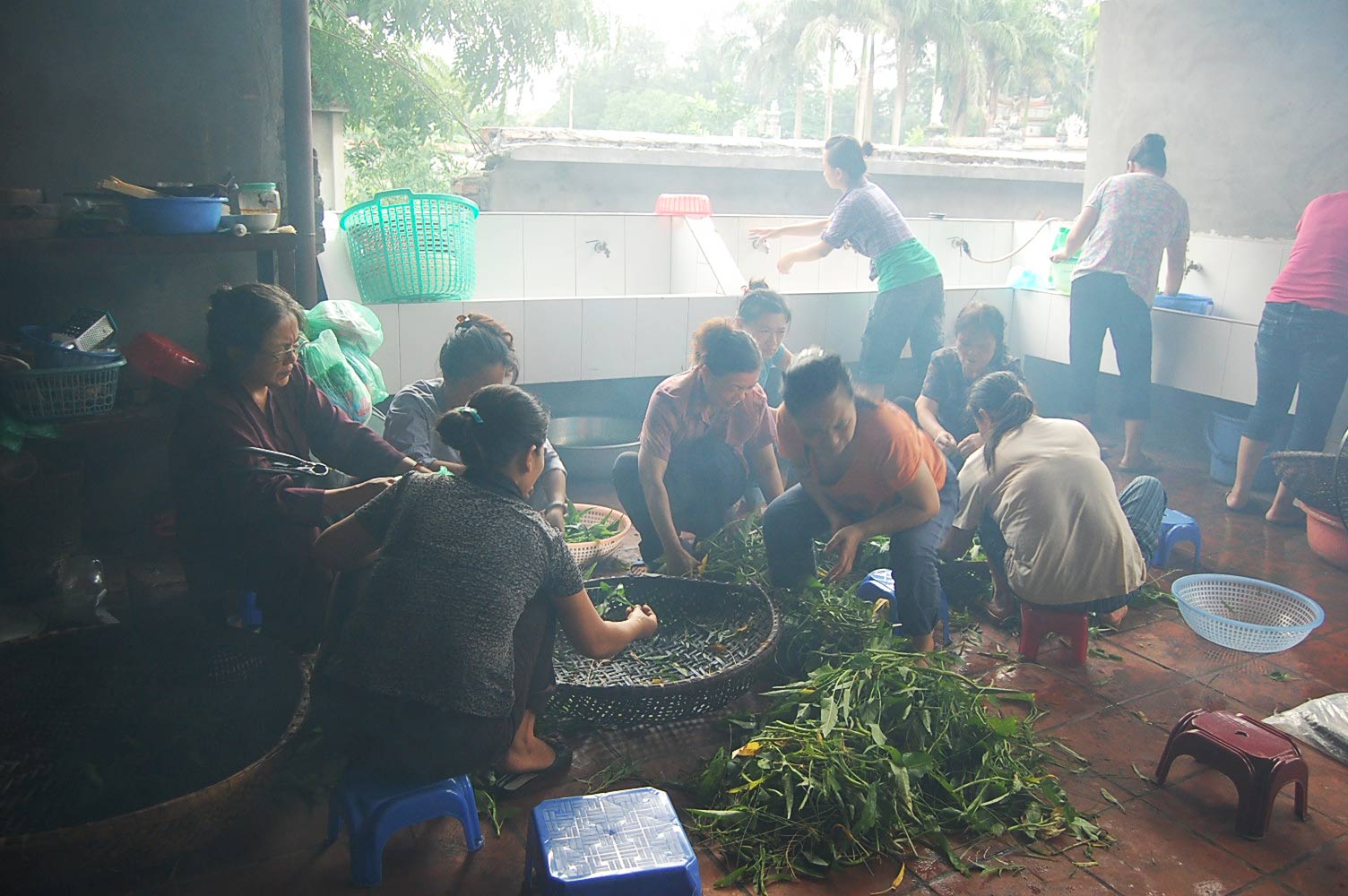 Gần 4000 suất ăn miễn phí dành tặng sĩ tử ngày đầu thi đại học
