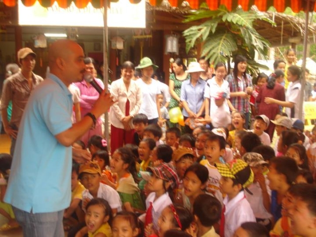 Lễ hội Trung Thu 2011 tại chùa Long Hòa