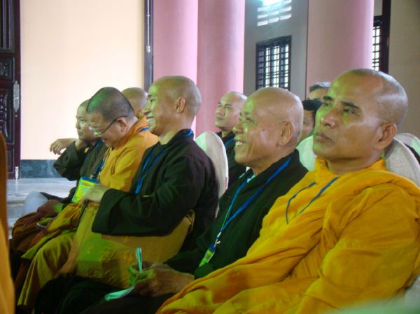 Hội thảo hướng dẫn Phật tử toàn quốc với những giờ sôi nổi trình bày tham luận và phát biểu góp ý