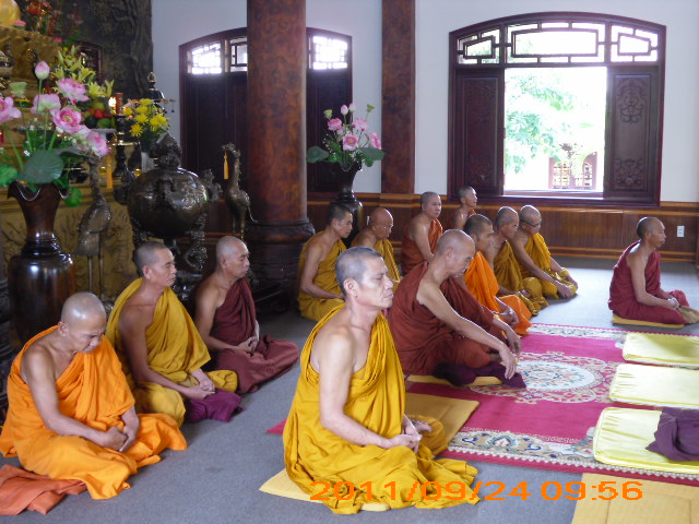 Khóa tu Thiền một ngày tại Xá Lợi Phật Đài - Quận 9
