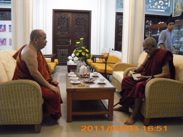 Chùa Phổ Minh tiếp đón HT Tăng thống Bangladesh và HT Hiệu trưởng trường Đại Học Mahachulalongkornrajavijjalaya Thái Lan