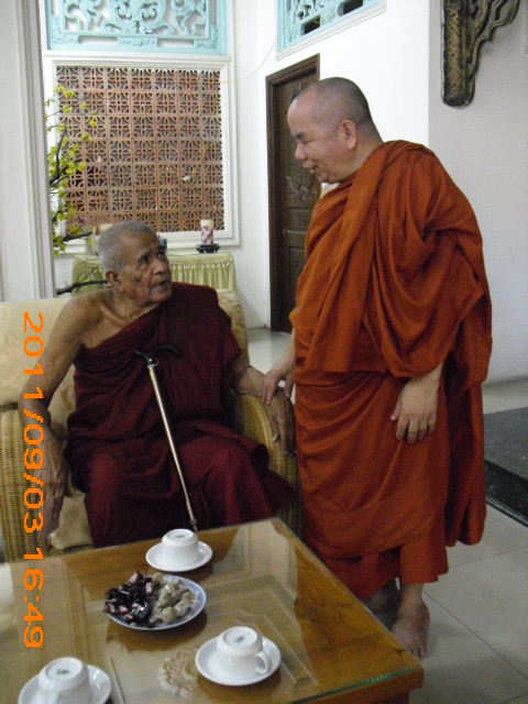 Chùa Phổ Minh tiếp đón HT Tăng thống Bangladesh và HT Hiệu trưởng trường Đại Học Mahachulalongkornrajavijjalaya Thái Lan