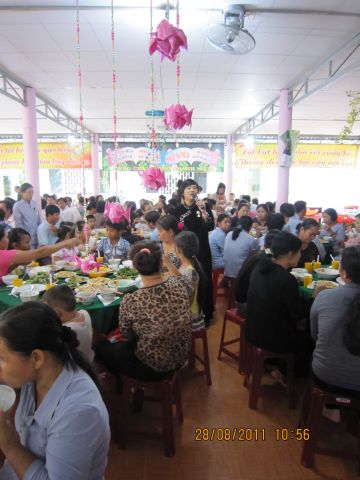 BRVT: Đại lễ Vu Lan – dâng cúng pháp Bảo, pháp Y tại chùa Từ Hiếu