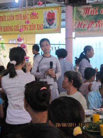 BRVT: Đại lễ Vu Lan – dâng cúng pháp Bảo, pháp Y tại chùa Từ Hiếu