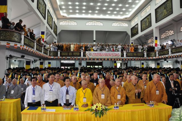 TP. HCM: Lễ tốt nghiệp cử nhân Phật học khóa VII và khai giảng khóa IX, Học viện PGVN tại TP. HCM
