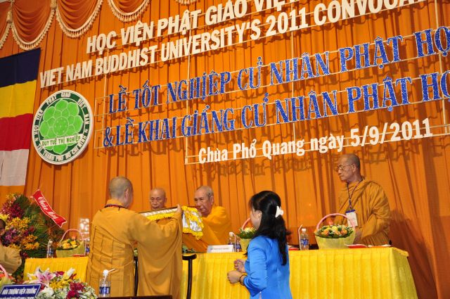 TP. HCM: Lễ tốt nghiệp cử nhân Phật học khóa VII và khai giảng khóa IX, Học viện PGVN tại TP. HCM