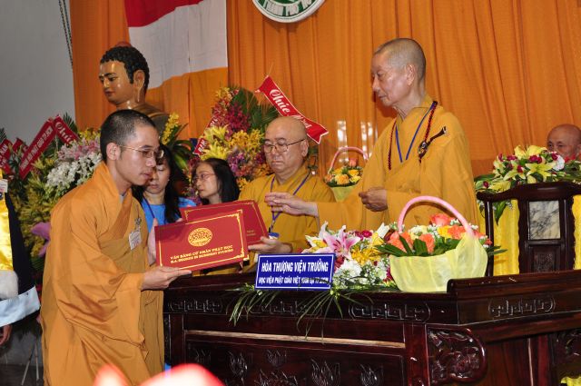 TP. HCM: Lễ tốt nghiệp cử nhân Phật học khóa VII và khai giảng khóa IX, Học viện PGVN tại TP. HCM