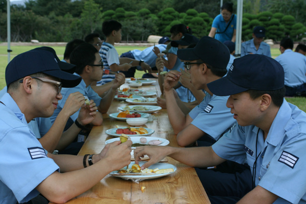 Chùa Hoằng Pháp, Hàn Quốc & tổ chức sự kiện văn hóa cho khách ngoại quốc