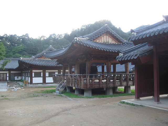 Bách Đàm Cổ Tự