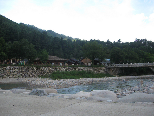 Bách Đàm Cổ Tự