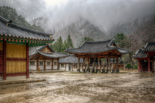 Bách Đàm Cổ Tự