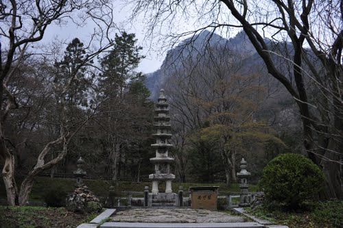 Bạch Dương Cổ Tự (백양사 -白羊寺) với núi rừng đẹp