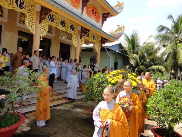 Hóc Môn: Đại lễ húy kỵ, nhập tháp tại chùa Phước Thiện