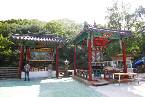 Đạo Tuyên Cổ Tự mang tên Quốc Sư xứ Kim Chi