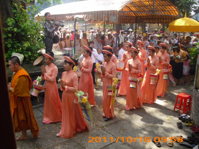 Đại lễ dâng Y Kathina tại Tổ Đình Bửu Quang - Quận Thủ Đức. TP. HCM