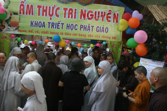 TP.HCM: Học viện Phật giáo tổ chức lễ chào mừng ngày nhà giáo Việt Nam 20/11