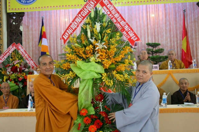 TP. HCM: Tổ chức Đại hội Đại biểu Phật giáo Quận 10 nhiệm kỳ VIII (2012 - 2017)