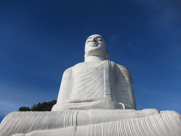Tìm bình yên nơi đất Phật