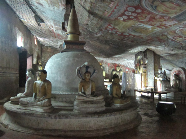 Tìm bình yên nơi đất Phật