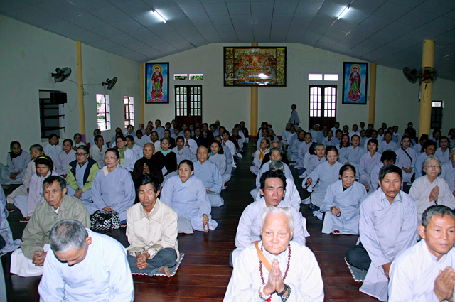 Bình Định: lễ Hội Hoa Đăng và lễ trai Tăng cầu siêu bạc độ Tịnh xá Ngọc-Sơn