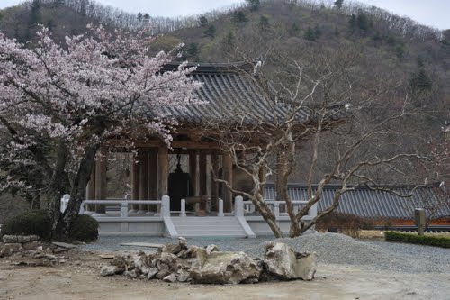 Hàm Nguyệt Sơn Kỳ Lâm Cổ Tự, Hàn Quốc