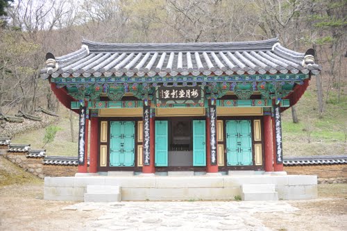 Hàm Nguyệt Sơn Kỳ Lâm Cổ Tự, Hàn Quốc