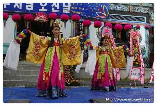 Hàm Nguyệt Sơn Kỳ Lâm Cổ Tự, Hàn Quốc