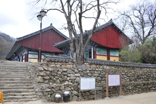 Hàm Nguyệt Sơn Kỳ Lâm Cổ Tự, Hàn Quốc